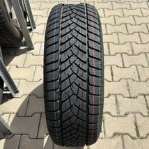 Gumi – Fulda – 215/60R17 – GFU5785820
