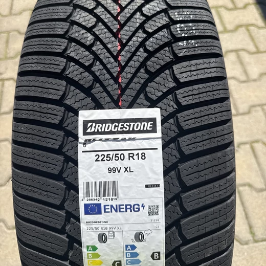 Gumi – BRIDGESTONE – 225/50R18 – GBR1824430