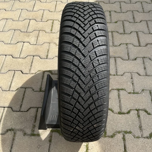 Gumi – Hankook – 195/65R15 – GHA1029642