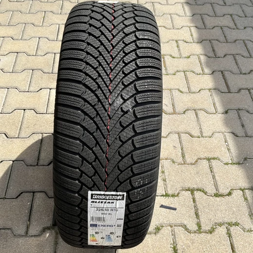Kerék készlet – Bridgestone – 225/50R18 – TMEWA76062DY – könnyűfém – UX