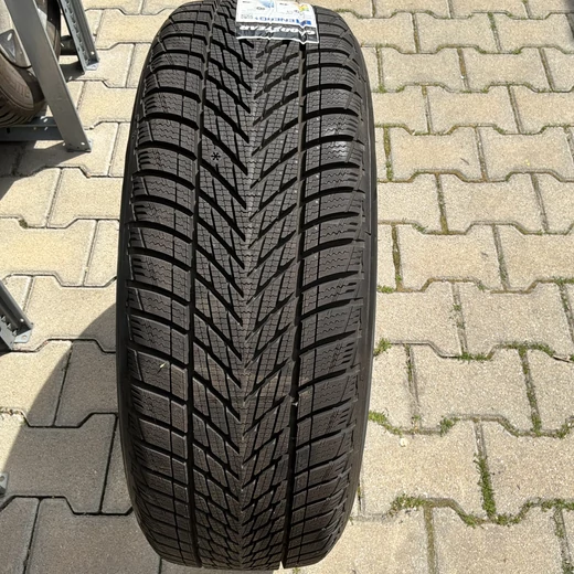 Kerék készlet – Goodyear – 215/55R17 – TMEWA33080XY – könnyűfém – ES